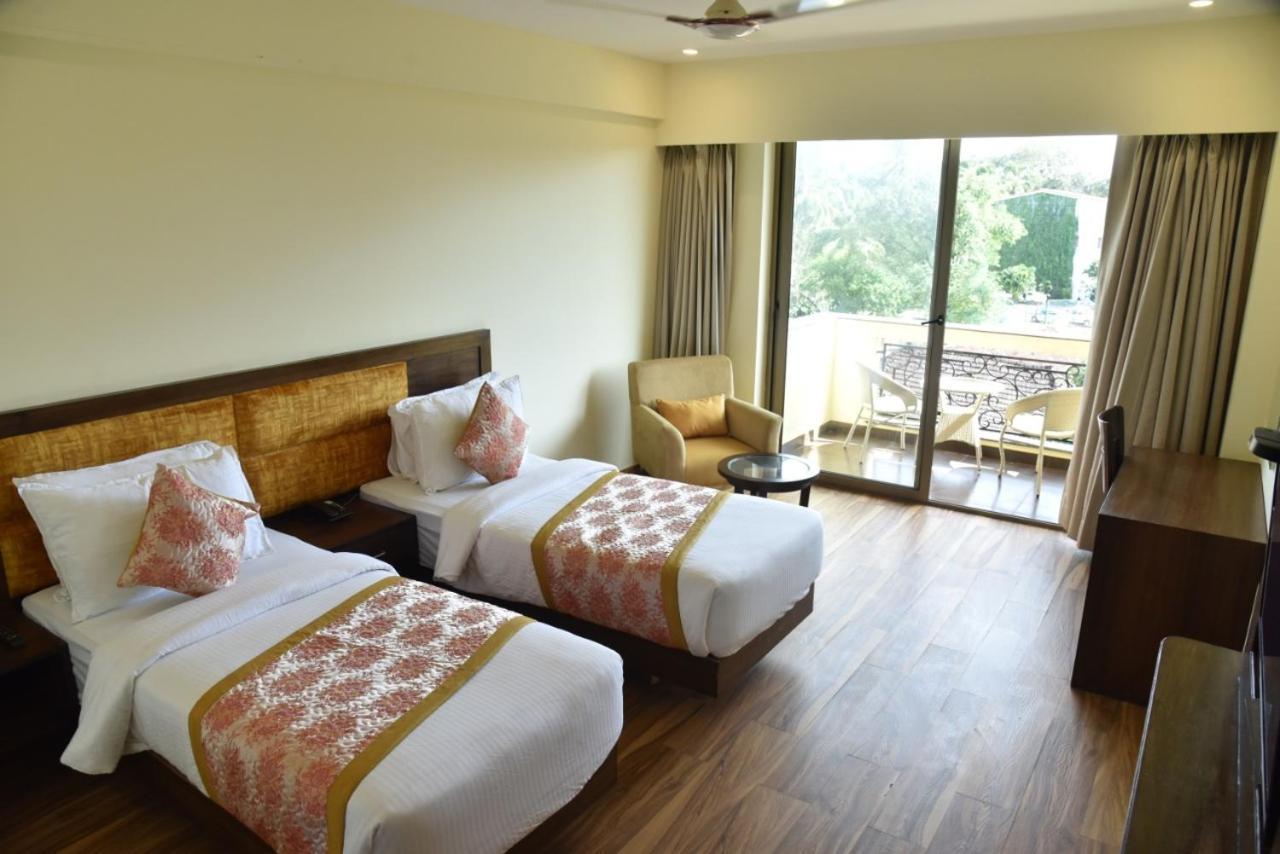 Resort De Balneaire Calangute Buitenkant foto