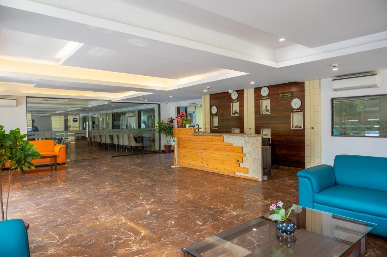 Resort De Balneaire Calangute Buitenkant foto