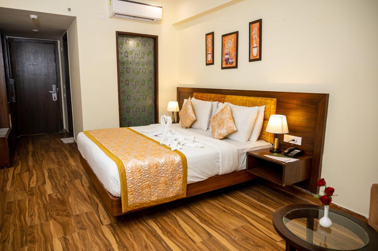 Resort De Balneaire Calangute Buitenkant foto