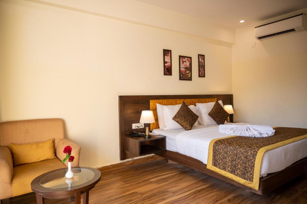 Resort De Balneaire Calangute Buitenkant foto