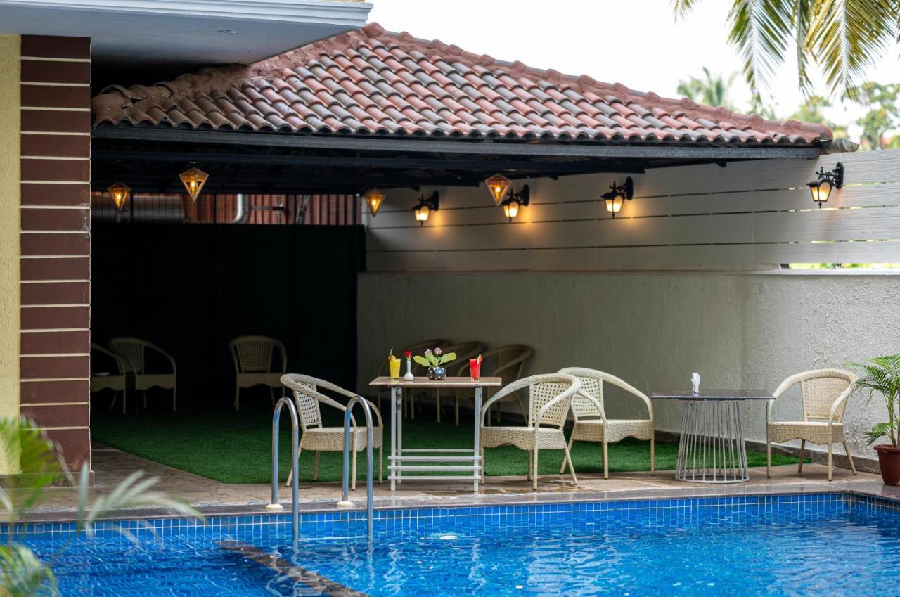 Resort De Balneaire Calangute Buitenkant foto
